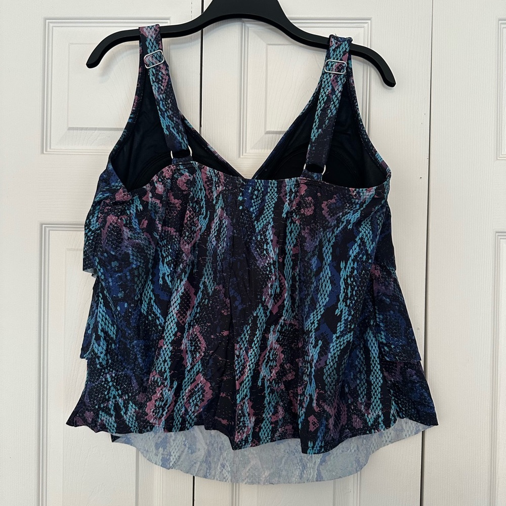 Avenue tiered tankini - Picture 2 of 4